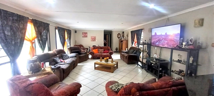 3 Bedroom Property for Sale in Universitas Free State